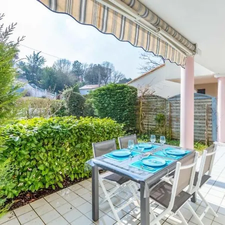 Apartment Vaux-sur-mer, 2 Pieces, 4 Personnes - Fr-1-494-29 *